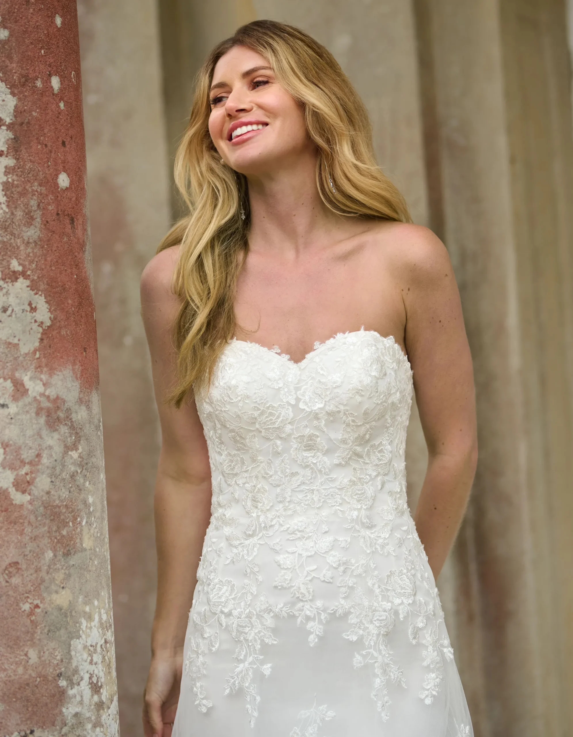 Abito Da Sposa Fit & Flare Taglia 12 – Pizzo Tulle Scollo Quadrato – Ex Campione
